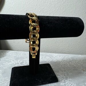 Monet Gold Chain Bracelet